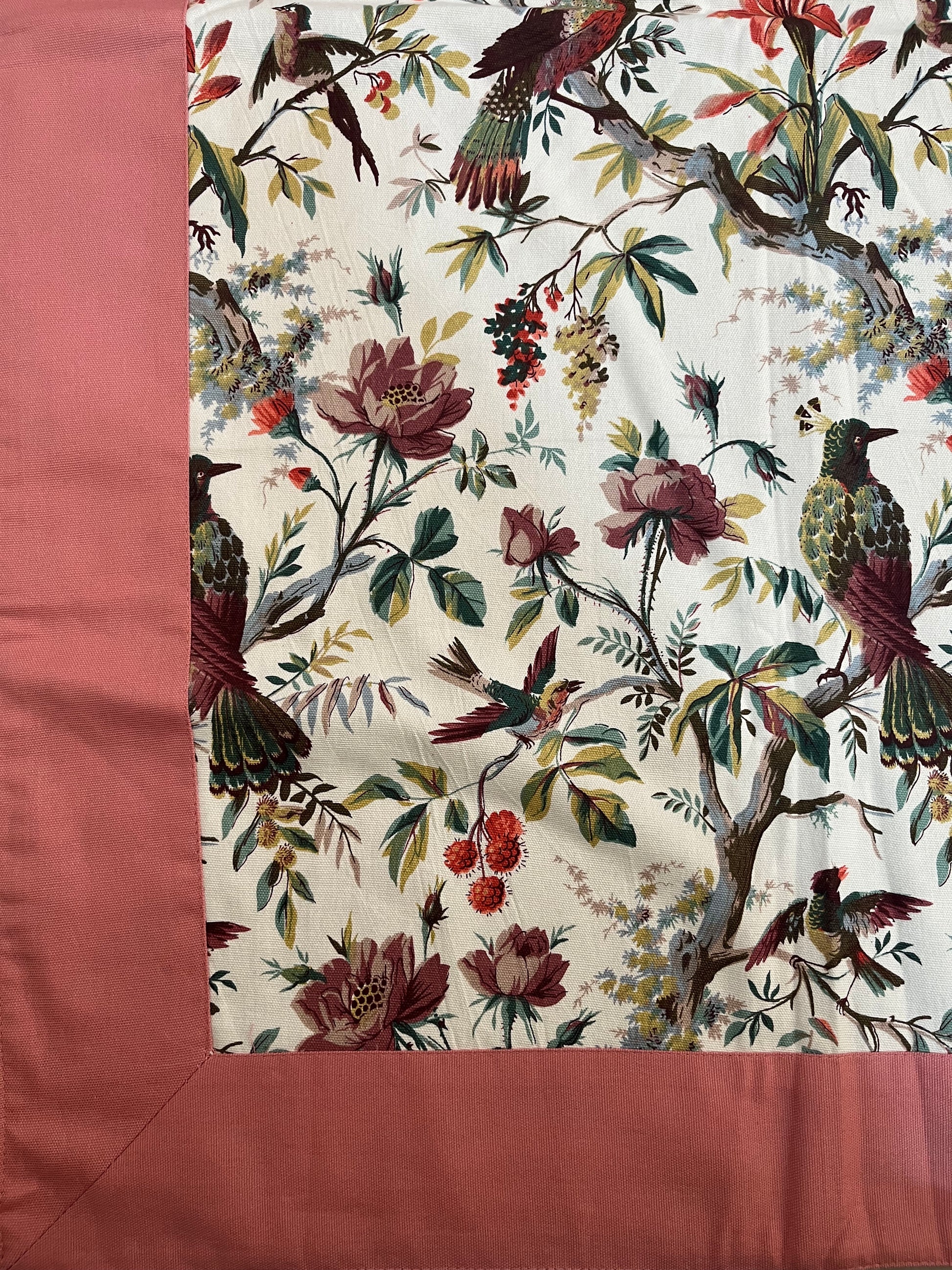 Dining table setup featuring a vintage botanical cotton tablecloth with hummingbirds, perfect for an elegant and timeless look